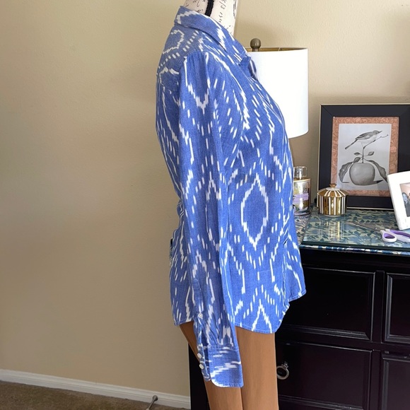 J. Crew The Perfect Button Down Shirt - Picture 3 of 10